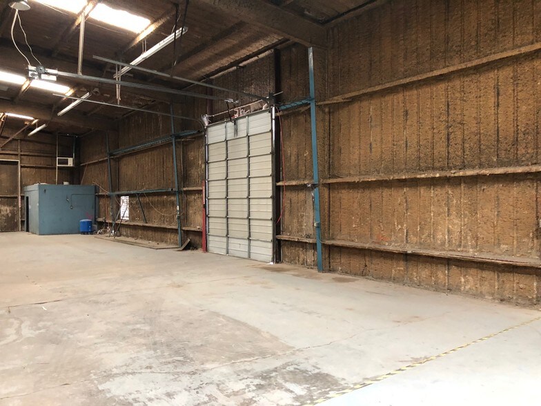 More Photos Of 3310 NW Loop 338, Odessa Warehouse For Sale