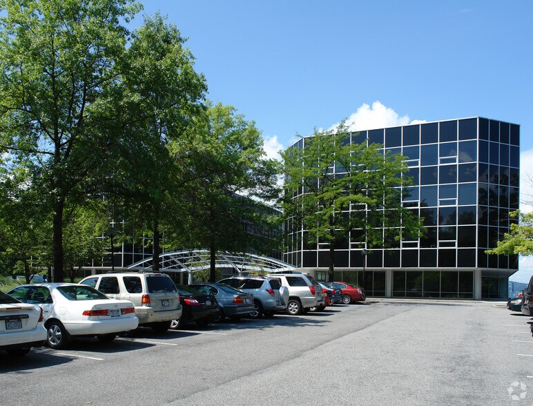 More Photos Of 303 S Broadway, Tarrytown Office For Lease