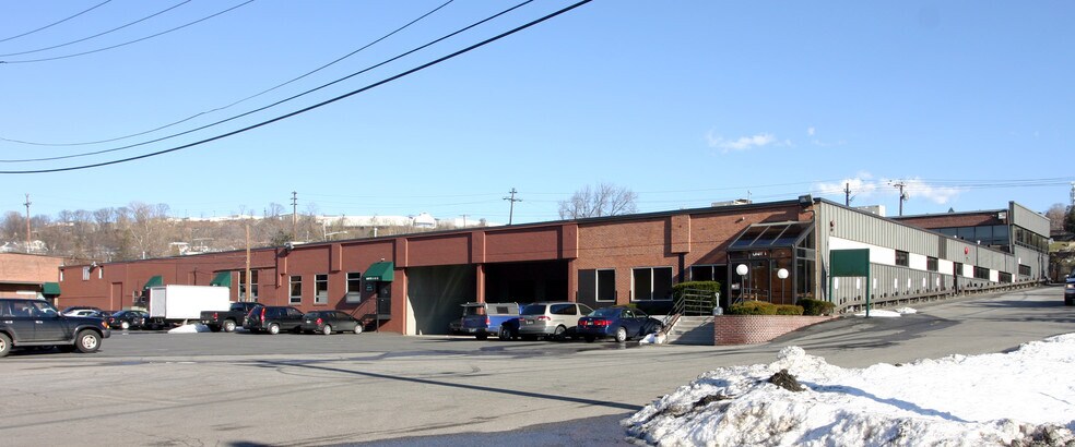 More Photos Of 1 Broad Ave, Fairview Warehouse For Lease