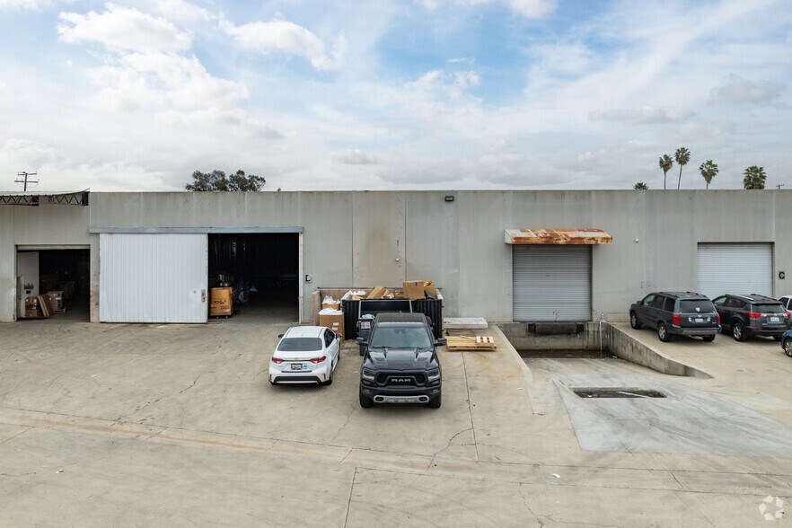 More Photos Of 1689 E Mission Blvd, Pomona Warehouse For Sale