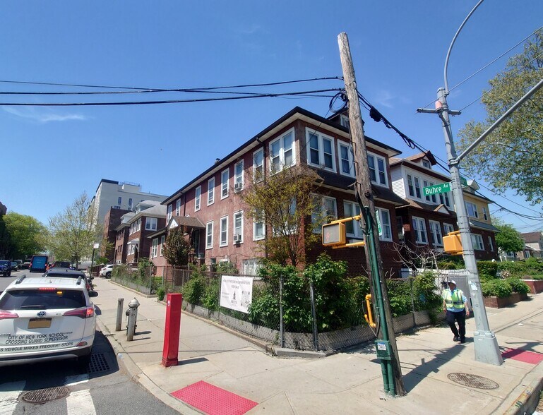 More Photos Of 3149 Buhre Ave, Bronx Land For Sale