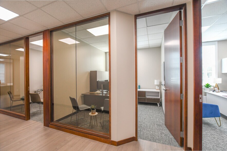 More Photos Of 501 Madison St S, Huntsville Office For Lease