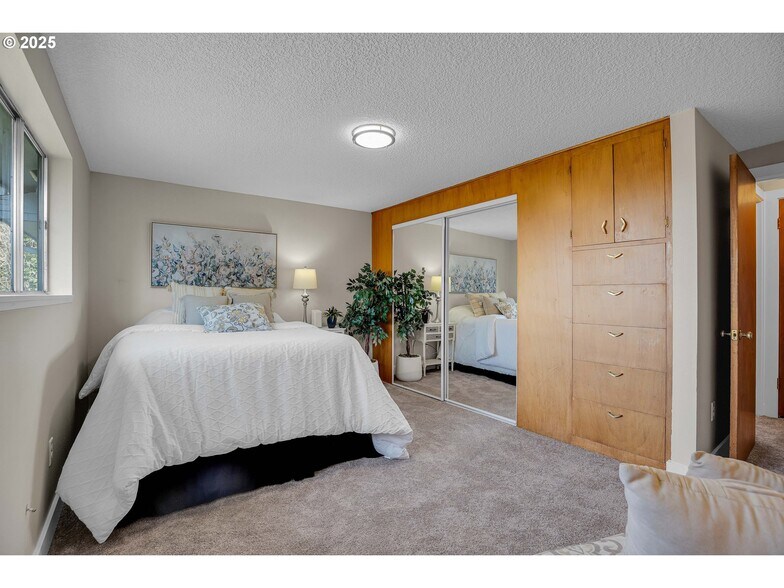 More Photos Of 11745 SW 70th Ave, Tigard Specialty For Sale