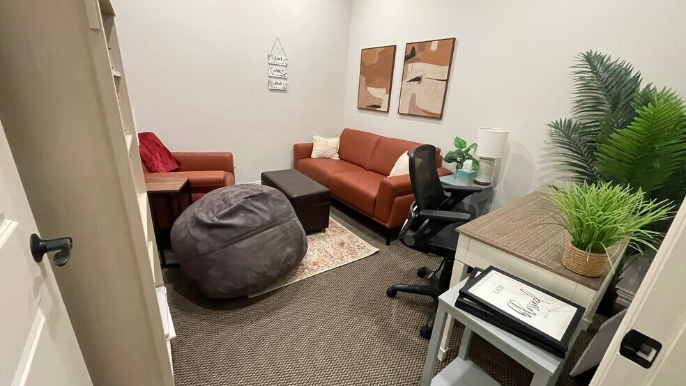 More Photos Of 8668 John Hickman Pky, Frisco Medical For Sale