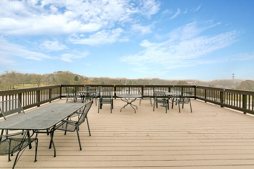 More Photos Of 319 Atlanta St SE, Marietta Office For Lease