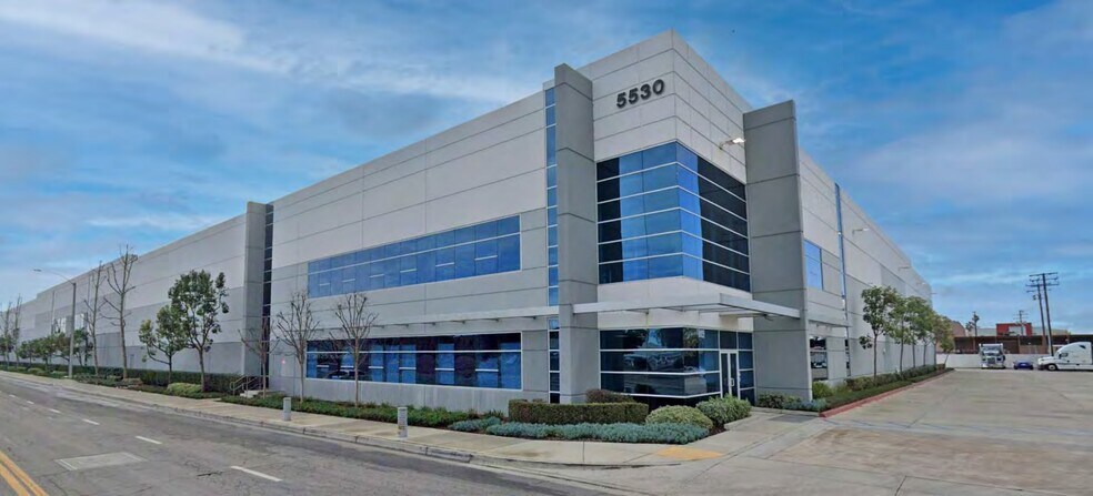 Primary Photo Of 5530-5630 Rickenbacker Rd, Bell Warehouse For Lease
