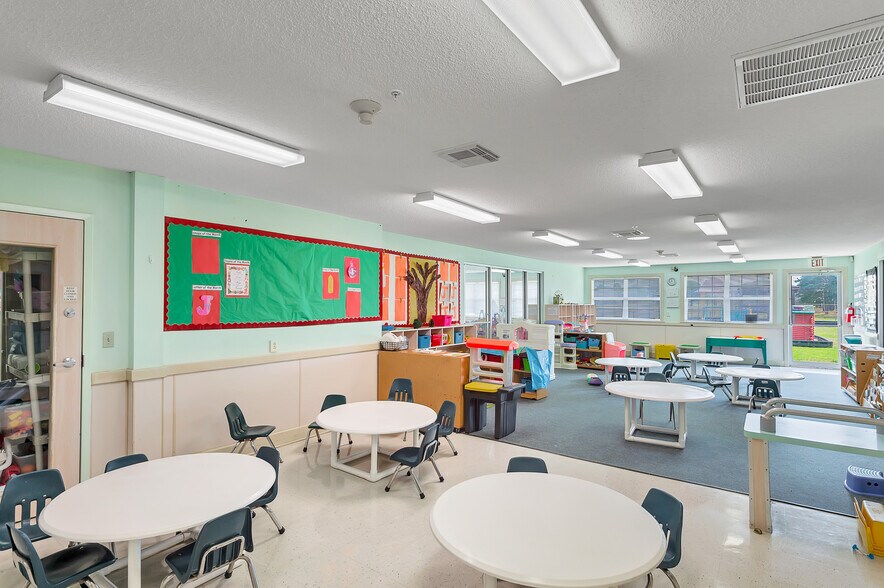 More Photos Of 18150 Park Cypress St, Houston Daycare Center For Sale