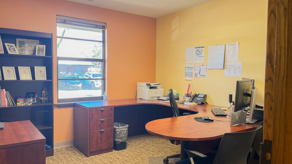 More Photos Of 2822 Oneal Ln, Baton Rouge Office For Lease