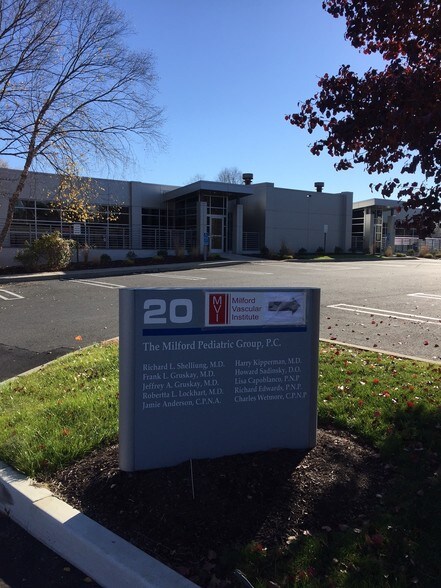 More Photos Of 20 Commerce Park Dr, Milford Unknown For Lease