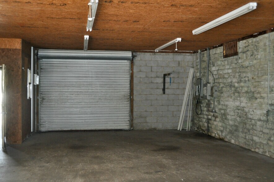 More Photos Of 31 McKinney St, Beech Island Warehouse For Sale