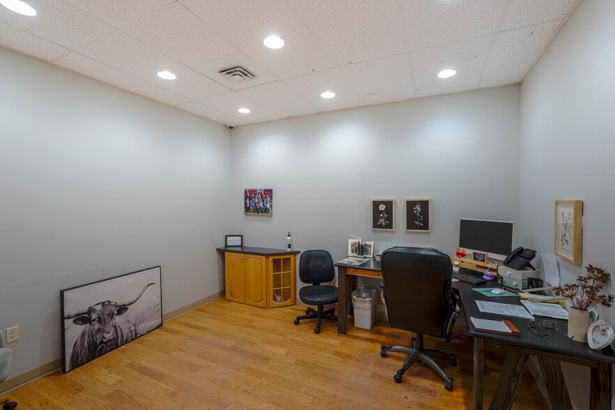 More Photos Of 105 Rocky Cliff Ln, Kalispell Industrial For Sale