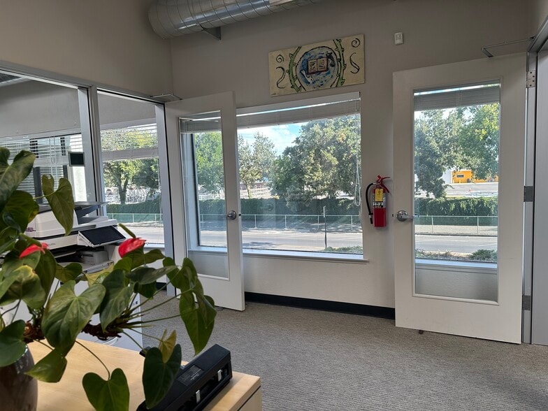 More Photos Of 1615 5th St, Davis Office For Sale