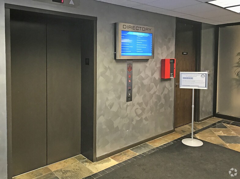 More Photos Of 8800 W State Highway 7, Saint Louis Park Office For Lease