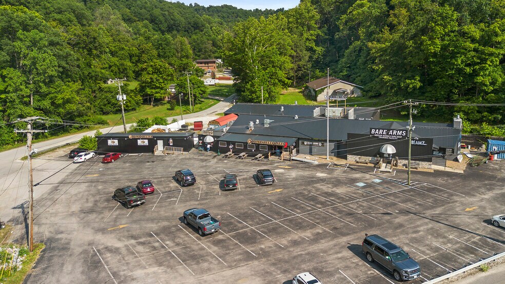 More Photos Of 2134 5th Street Rd, Huntington Restaurant For Sale