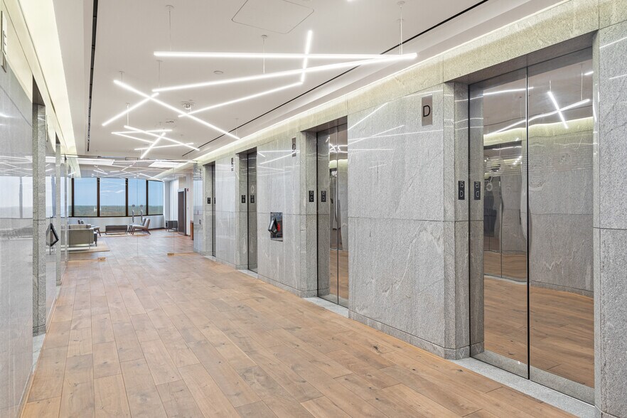 More Photos Of 7500 Old Georgetown Rd, Bethesda Office For Sale