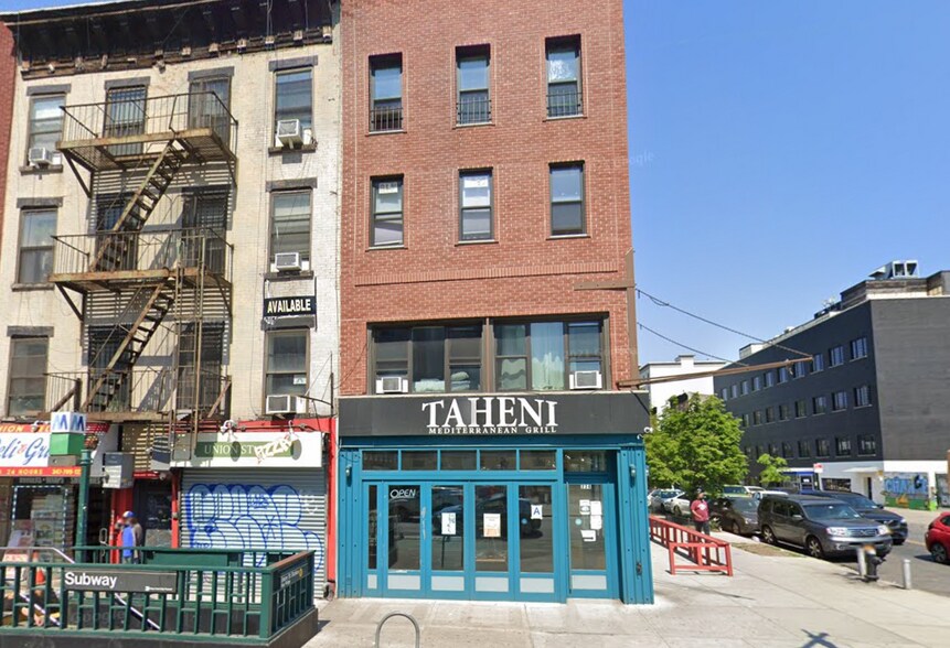 Primary Photo Of 224 4th Ave, Brooklyn Apartments For Lease