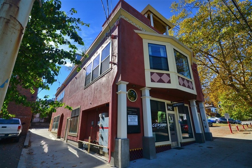 More Photos Of 217-243 W Richmond Ave, Richmond Office Residential For Lease