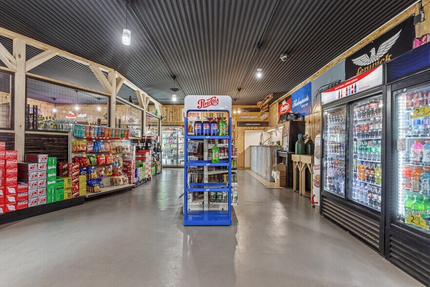 More Photos Of 521 Fergus Ave, Erhard Convenience Store For Sale