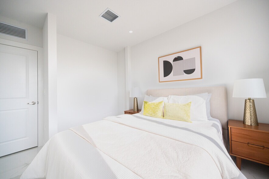 More Photos Of 238 nw 2nd St, Florida City Apartments For Sale