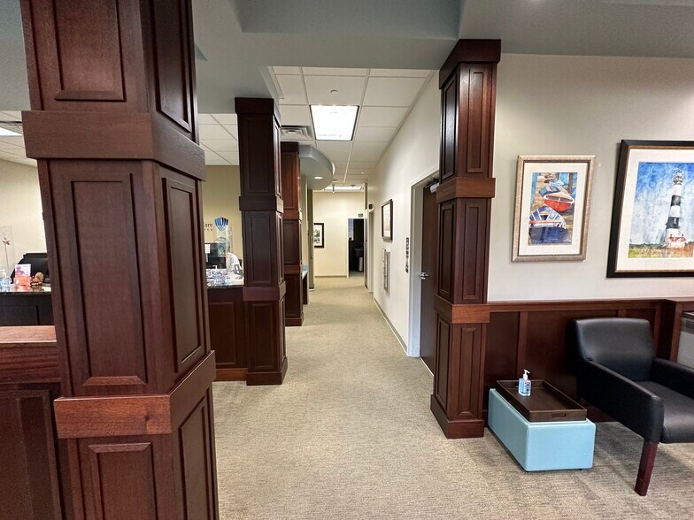 More Photos Of 463 Tremont St W, Port Orchard Medical For Lease