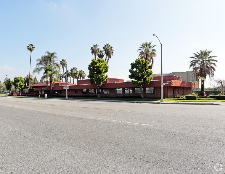 Primary Photo Of 9520 Norwalk Blvd, Santa Fe Springs Office For Lease