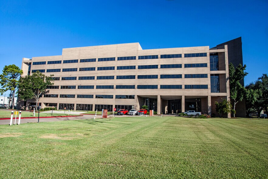 More Photos Of , Houston Office For Sale