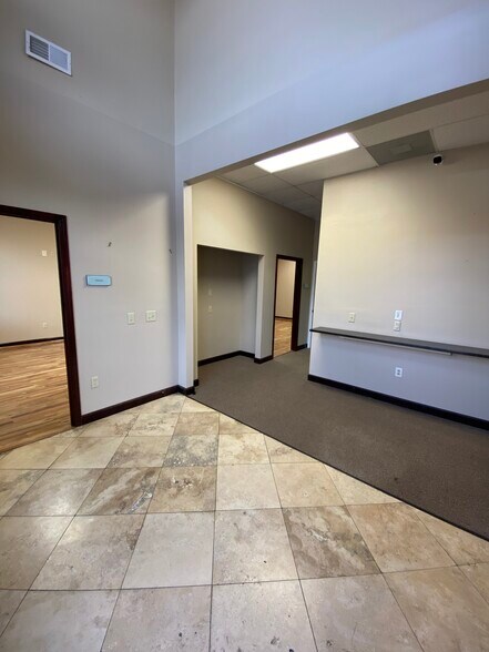 More Photos Of 1040 Wildewood Centre Dr, Columbia Office For Lease