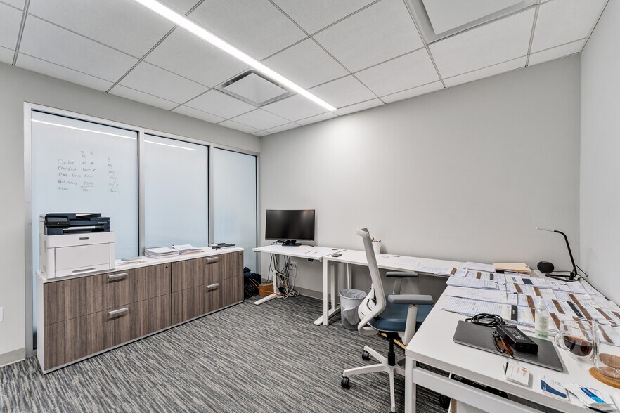 More Photos Of 3111 Ponce De Leon Blvd, Coral Gables Office For Lease