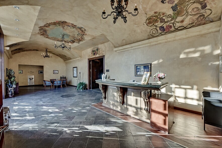 More Photos Of 2000 Champagne Blvd, Grapevine Specialty For Sale