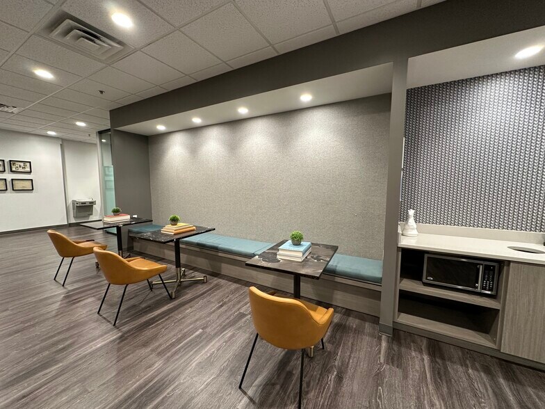 More Photos Of , Memphis Office For Sale