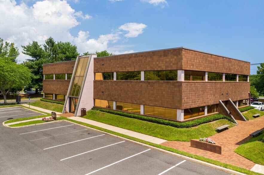 More Photos Of 1 Industrial Way W, Eatontown Light Distribution For Lease