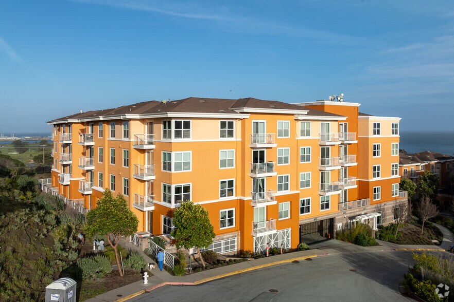 More Photos Of 1 Crescent Way, San Francisco Apartments For Lease