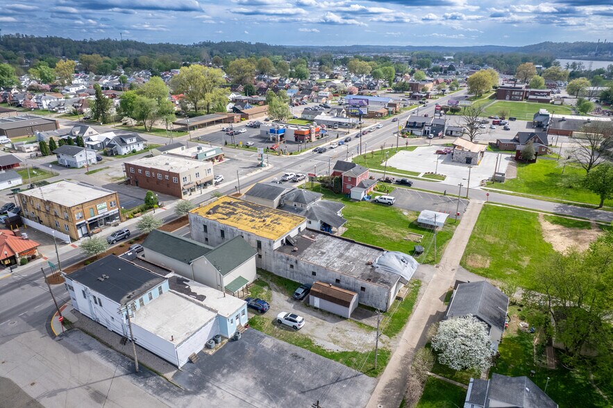 More Photos Of 2815 Grand Central Ave, Vienna General Retail For Sale