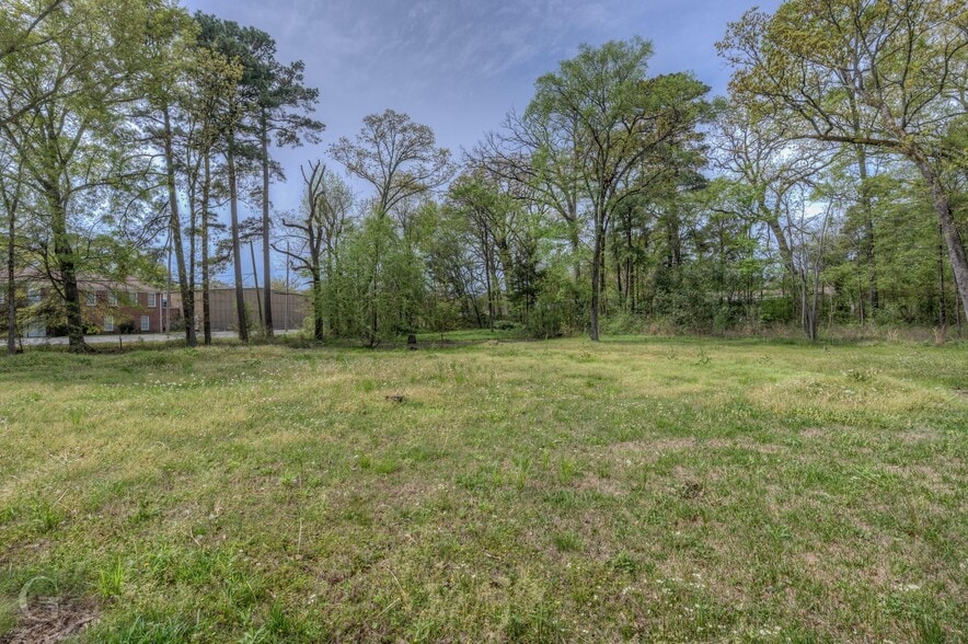 More Photos Of 7840 Jewella Ave, Shreveport Medical For Sale