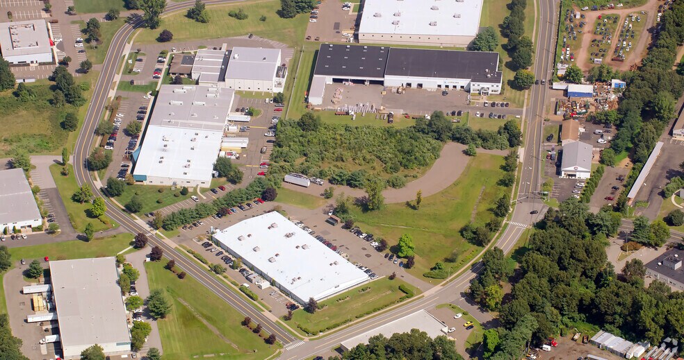 Primary Photo Of 700 Parker St, Manchester Manufacturing For Lease