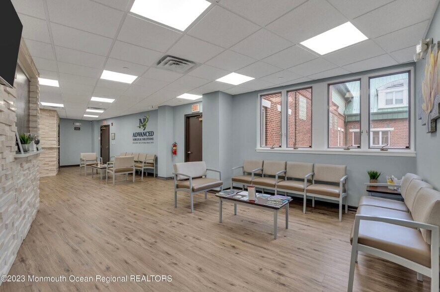 More Photos Of 222 Schanck Rd, Freehold Medical For Lease