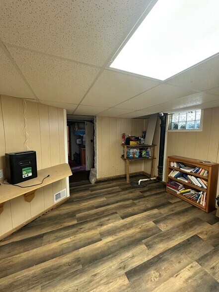 More Photos Of 415 W Grand River Ave, East Lansing Office Residential For Sale