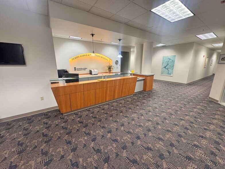 More Photos Of 958 S Lochsa St, Post Falls Office For Lease