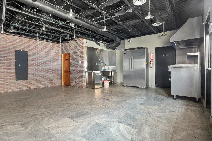 More Photos Of 738 Castleton Rd, Castle Rock Warehouse For Sale