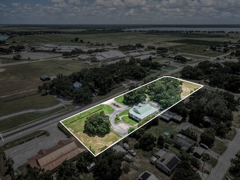 More Photos Of 405 W Interlake Blvd, Lake Placid Office For Sale