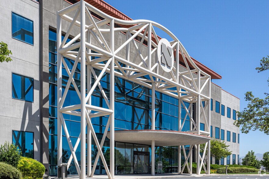 More Photos Of 4750 W 2100 S, Salt Lake City Office For Lease