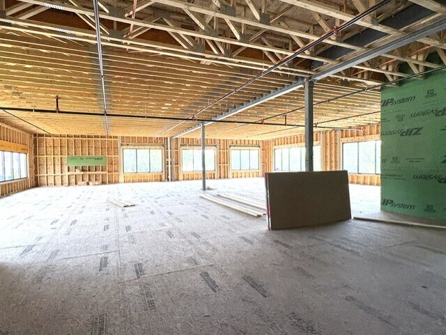 More Photos Of 1385 Hooksett Rd, Hooksett Light Manufacturing For Lease