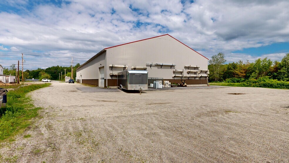 More Photos Of 730 Main St, Oxford Industrial For Lease