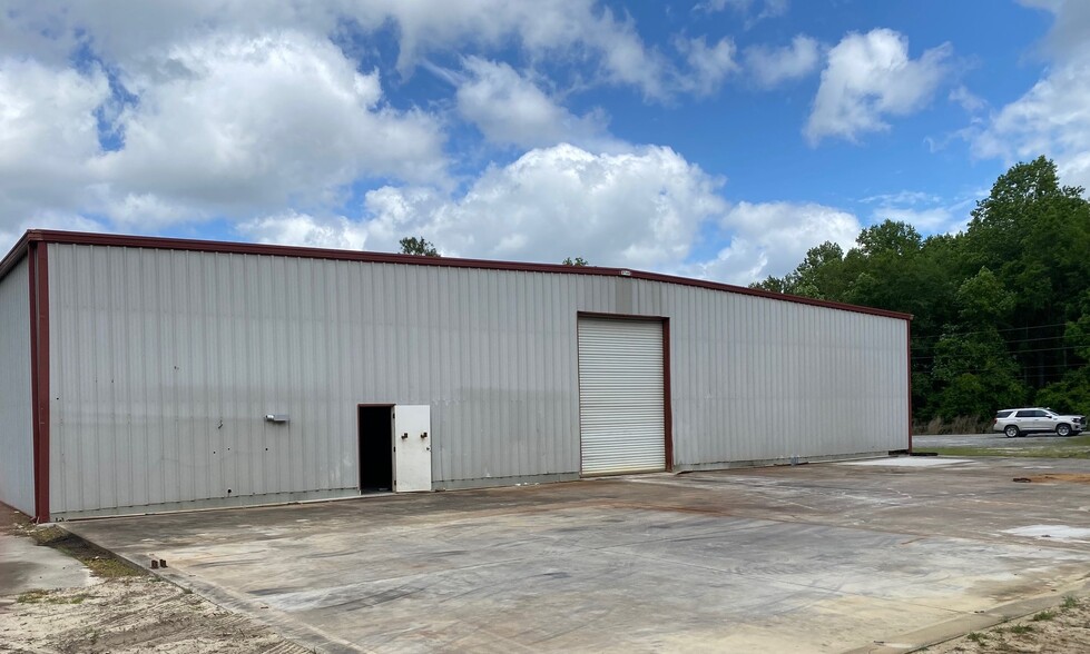 Primary Photo Of 902 Harris Industrial Blvd, Vidalia Warehouse For Sale