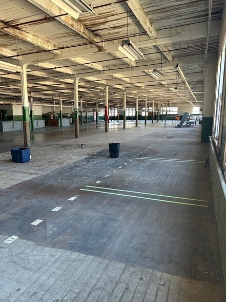 More Photos Of 750 S Main St, Piqua Manufacturing For Sale