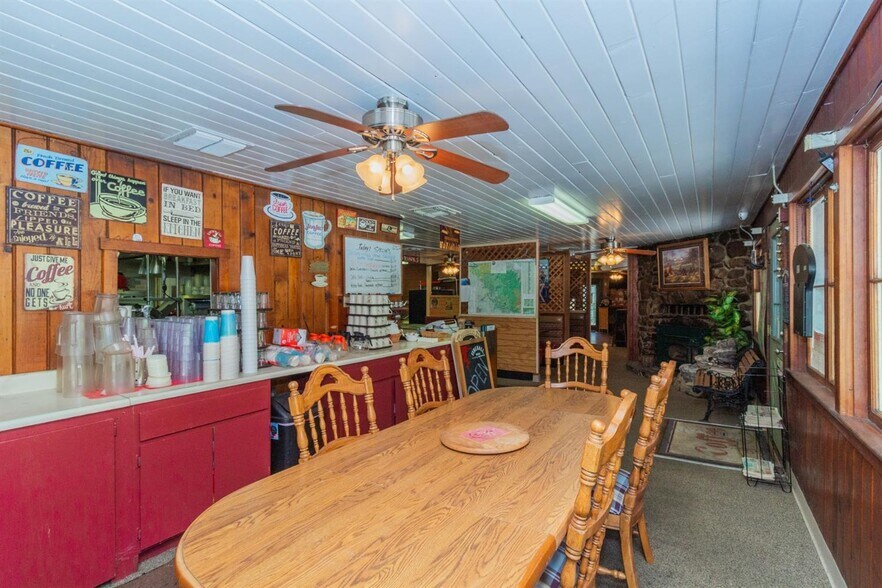 More Photos Of 23117 Tollhouse Rd, Clovis Restaurant For Sale