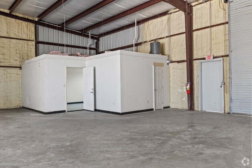 More Photos Of 410 Millennium Dr, Kyle Unknown For Lease