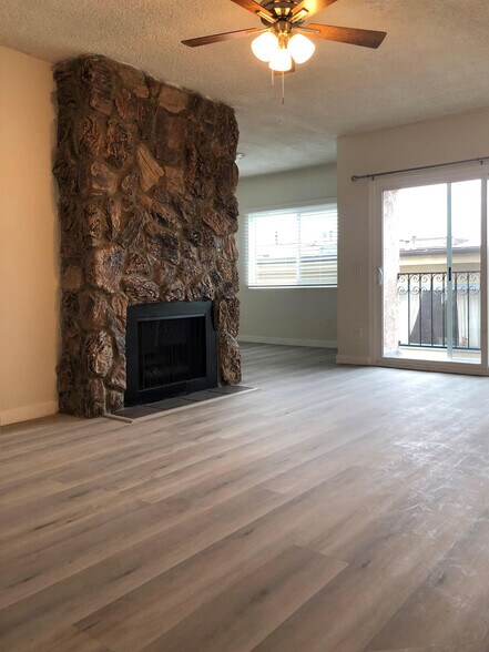 More Photos Of 1518 10th St, Santa Monica Apartments For Sale