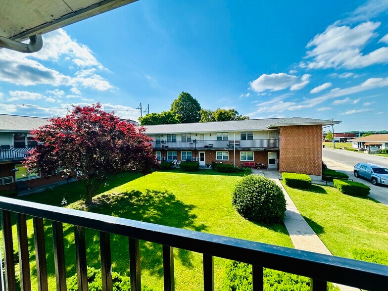 More Photos Of 207 S Main St, Louisiana Apartments For Sale