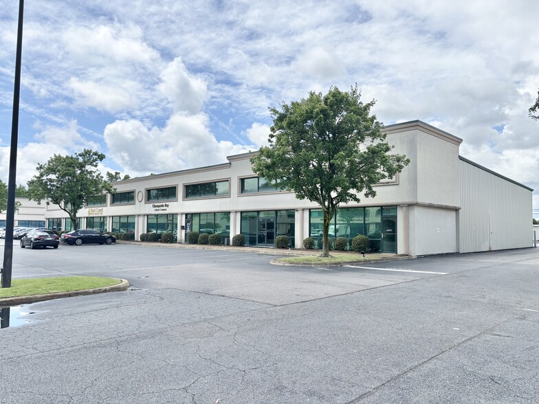 More Photos Of 3303 Airline Blvd, Portsmouth Light Distribution For Sale